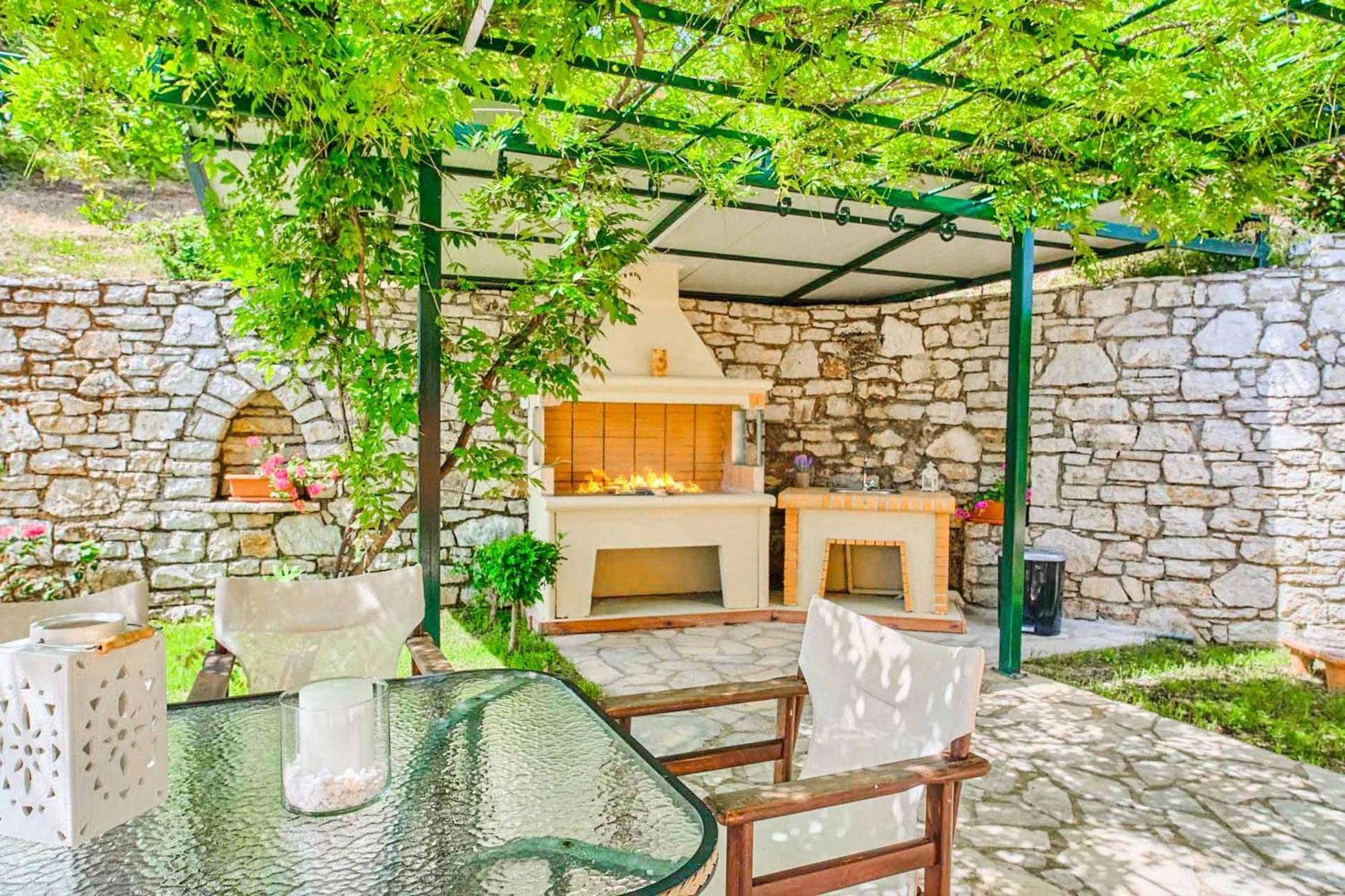 Athina Kerasia Villa